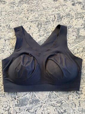 Evelyn & Bobbie DEFY Seamless Wirefree Bra  Size Large
